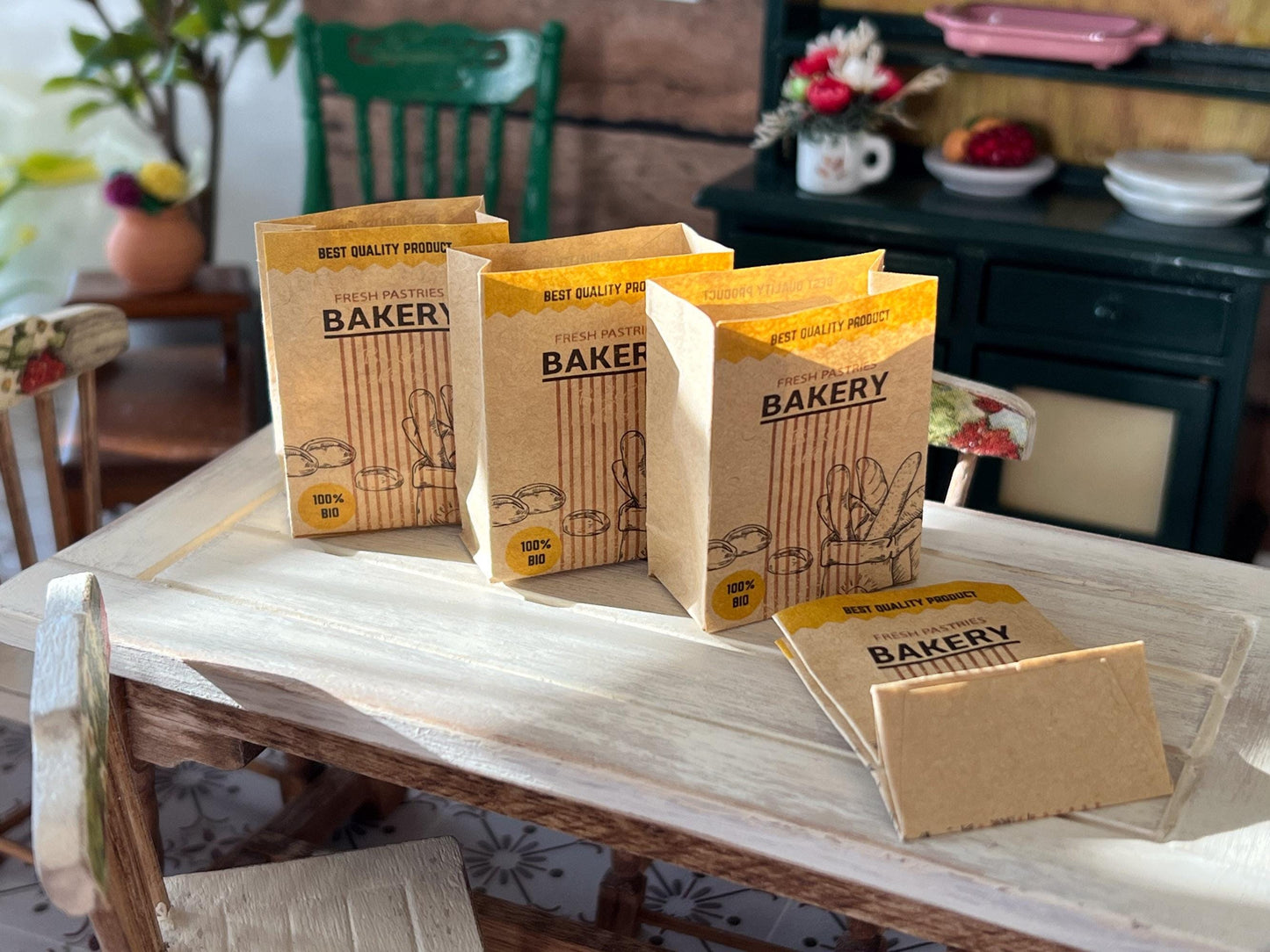 Miniature Supermarket Kraft Paper Bags – 1:12 Scale - 4 PC with 3 French Bread Baguettes __etsy:6792044594