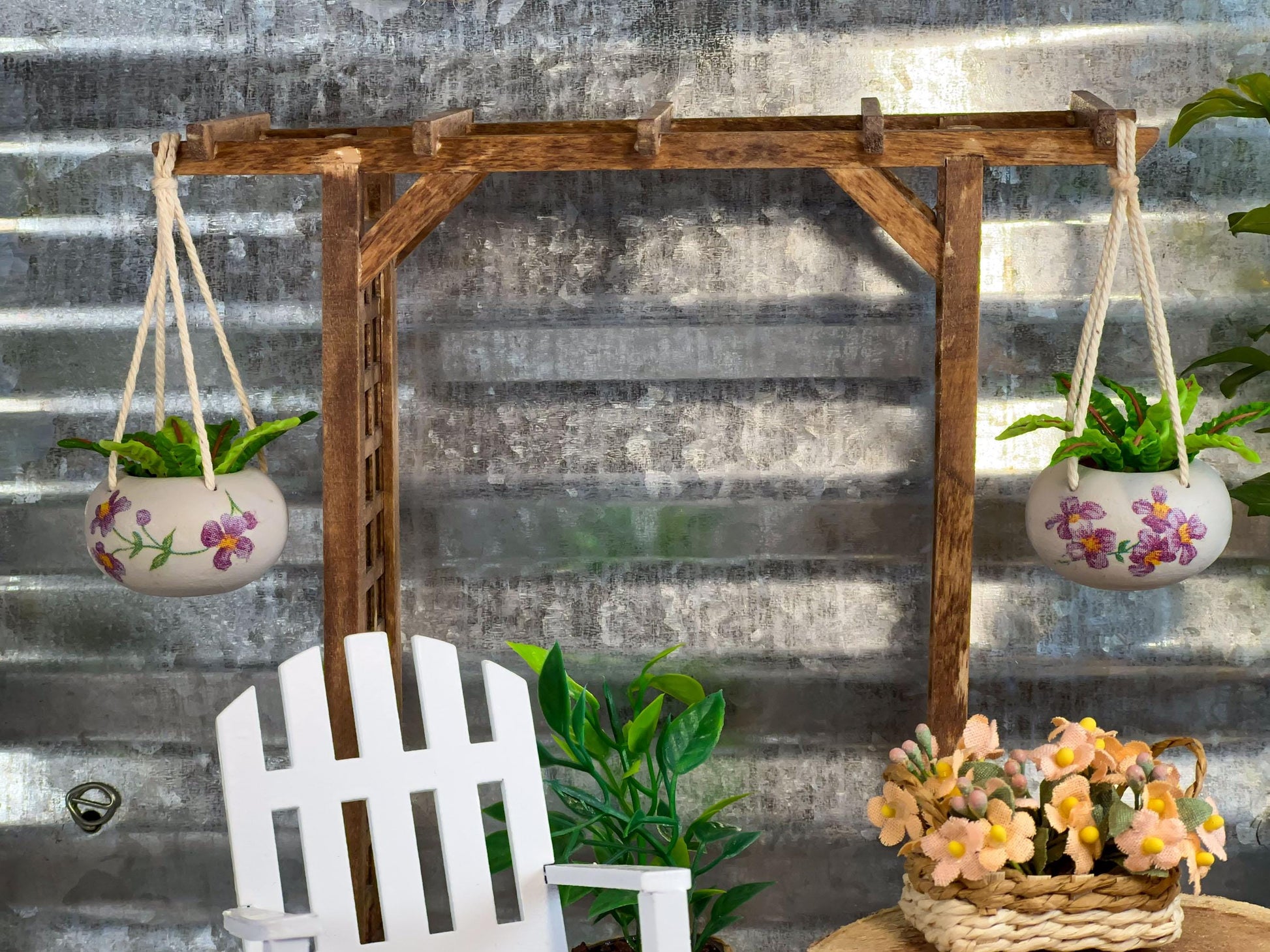 Miniature Terracotta Hanging Planter with Fern – 1:12 Scale - Dollhouse Outdoor Indoor Decor __etsy:7658603486