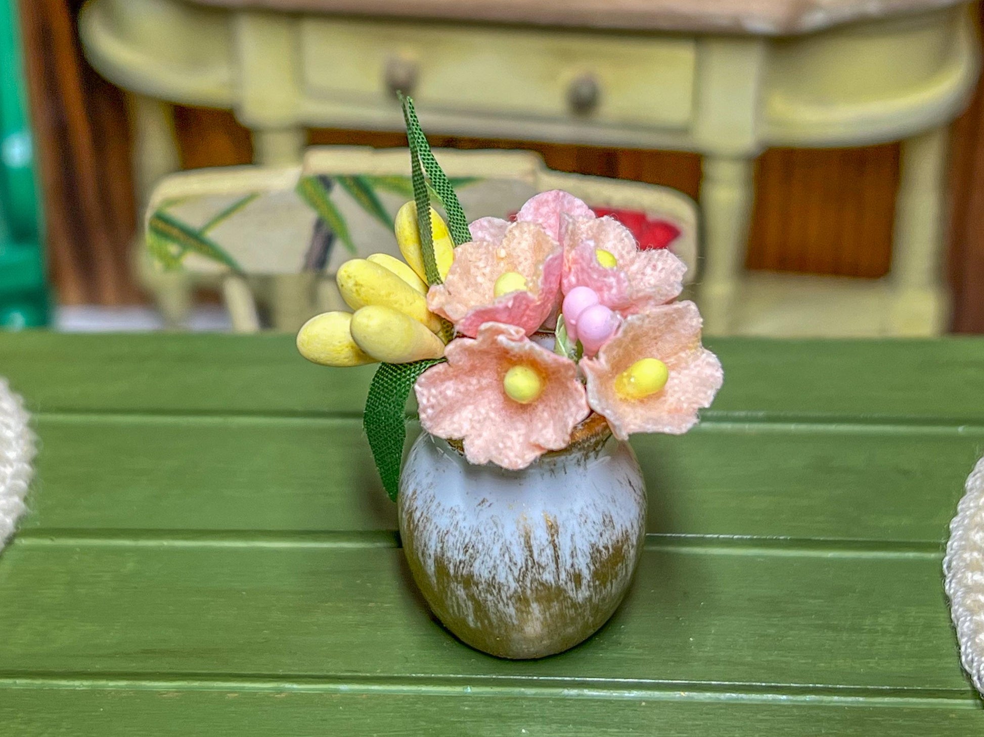 Miniature Ceramic Vase 1:12 Scale, Dollhouse Golden/White Vase with Mulberry Flowers __etsy:7798791709