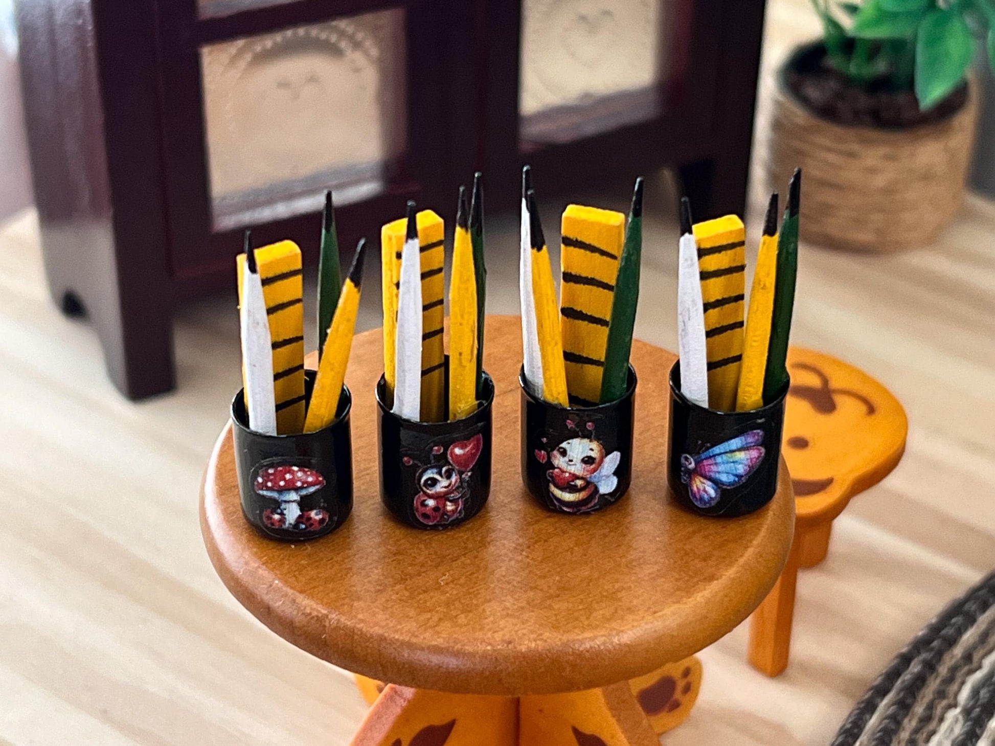 Miniature School Supply Set, 1:12 Scale, Dollhouse Pencil Holder and Coloring Book __etsy:8181787863